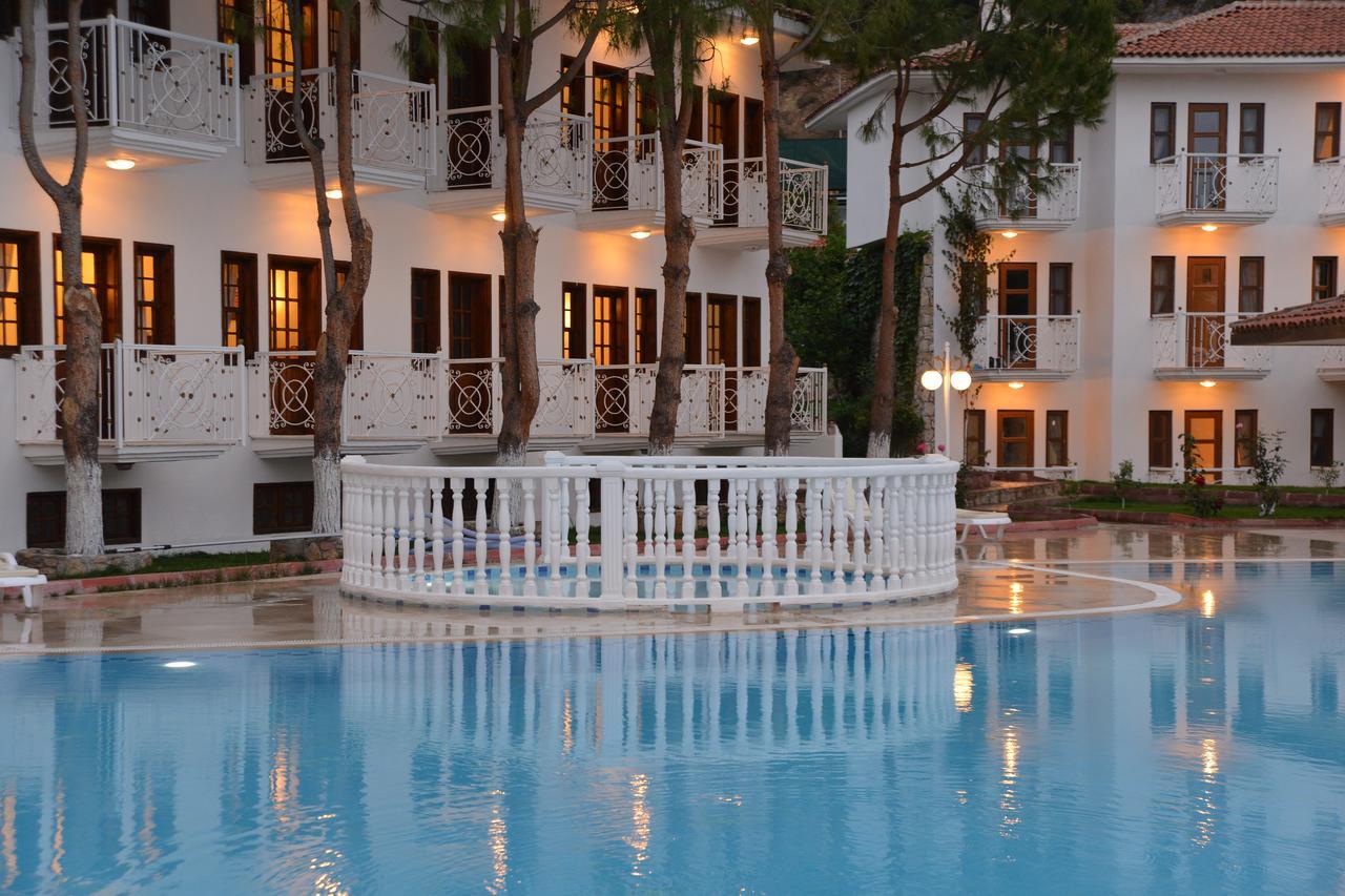 אולודניץ White Hotel מראה חיצוני תמונה